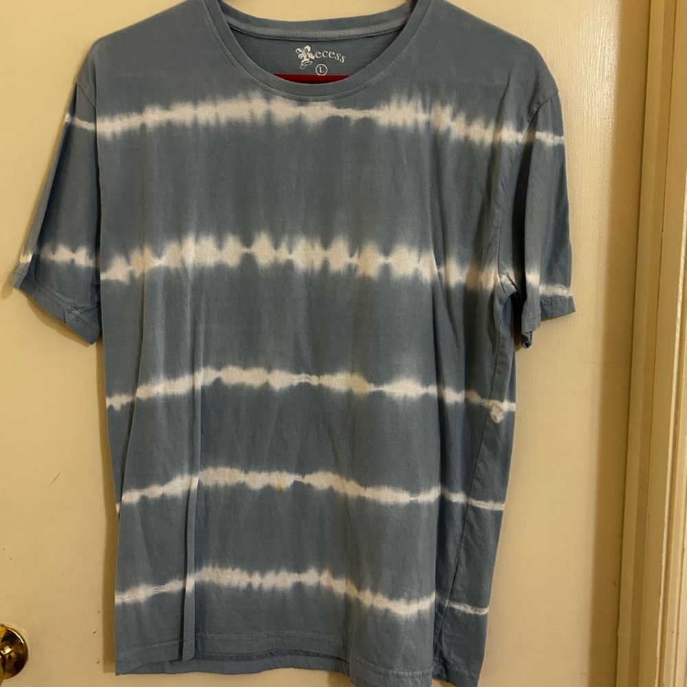 Men's Blue-White Tie-Dye Tee